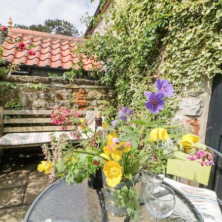 The Hayloft Villa Scarborough Buitenkant foto